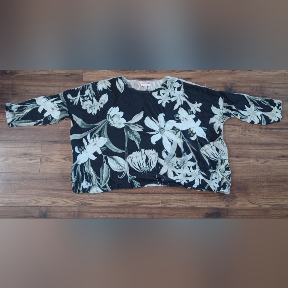 Chico's black label Womens top Sz LARGE bohemian Lighweight Tropical Summer Flor